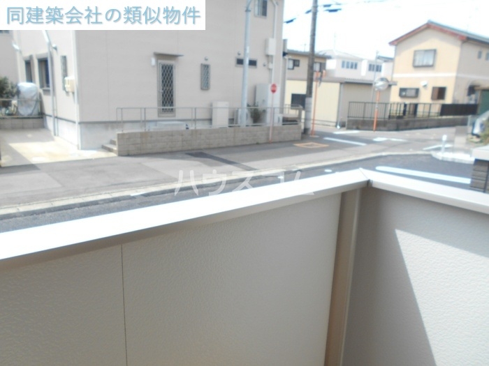 13/22 バルコニー