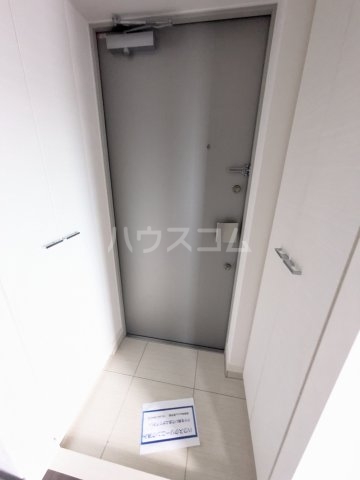 13/30 玄関