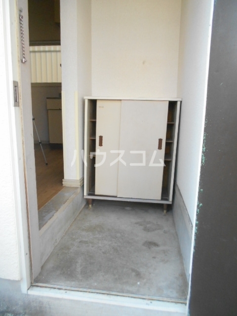 16/29 玄関