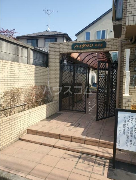 14/16 エントランス