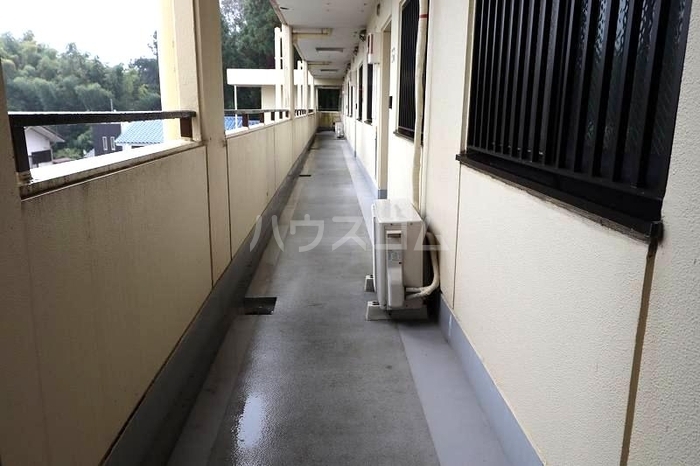 16/18 エントランス