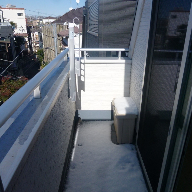 6/8 バルコニー