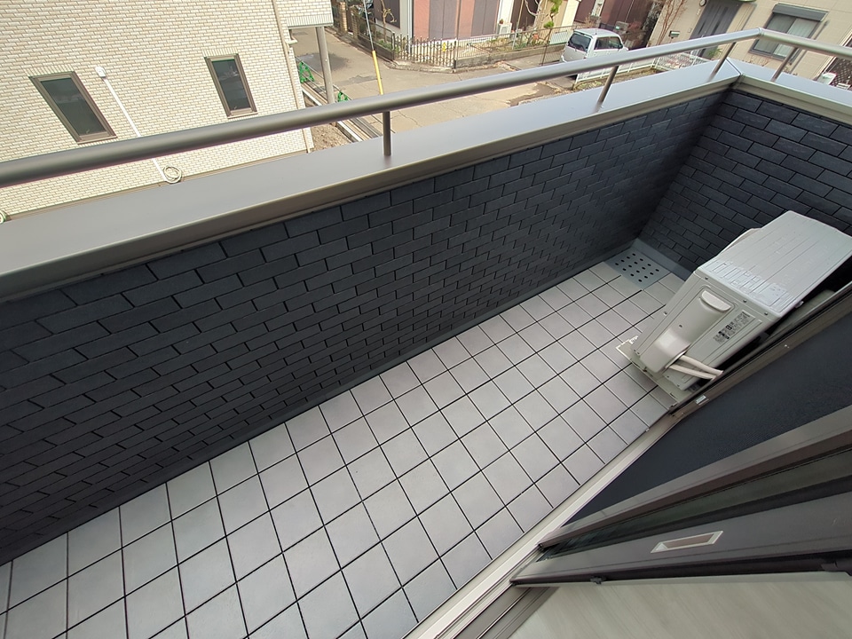 22/30 バルコニー