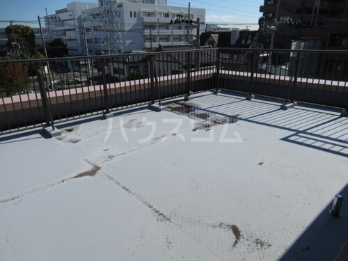 20/30 バルコニー