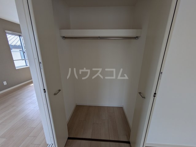 13/30 収納