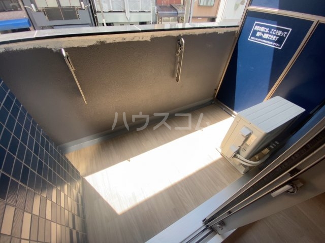 19/30 バルコニー