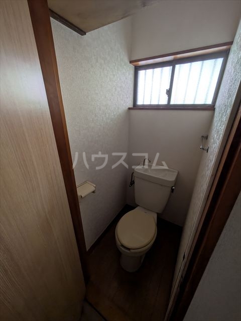 16/30 トイレ