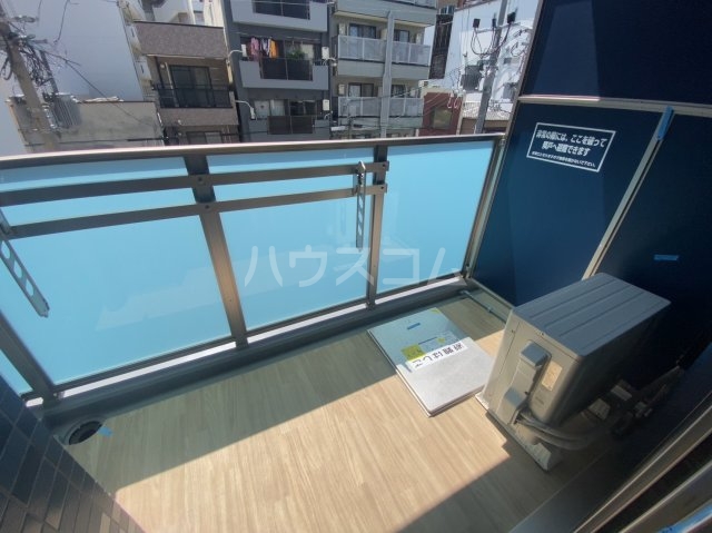 16/28 バルコニー