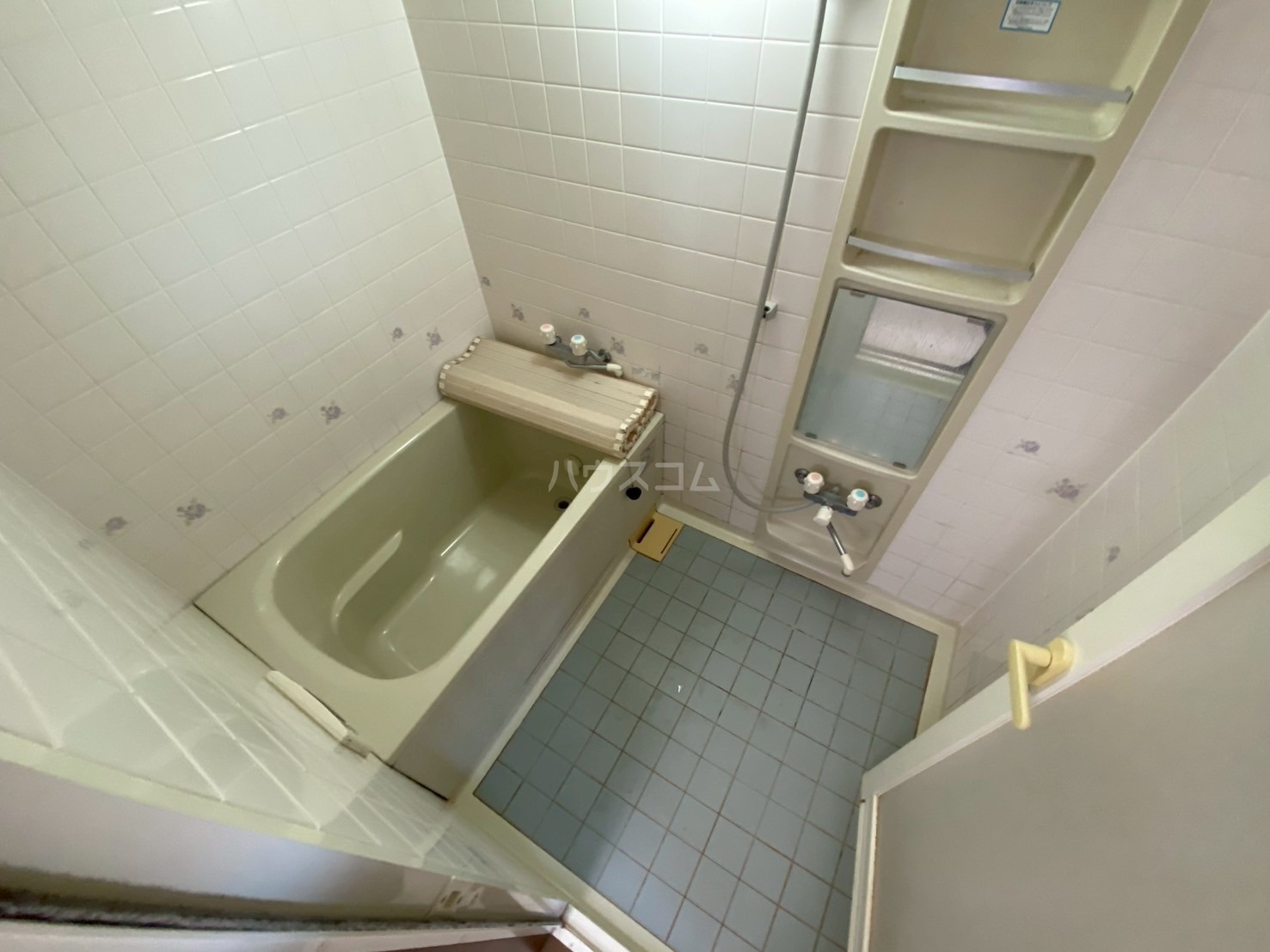 14/30 浴室