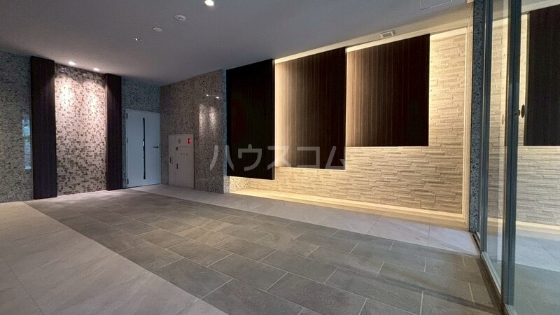 14/24 エントランス