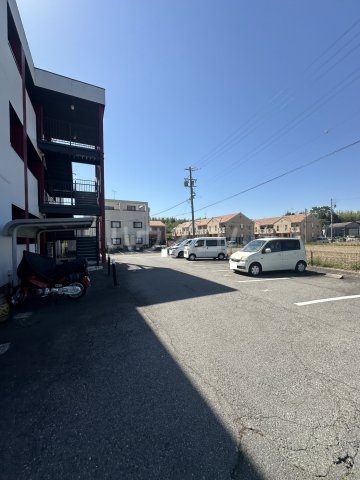 18/19 駐車場