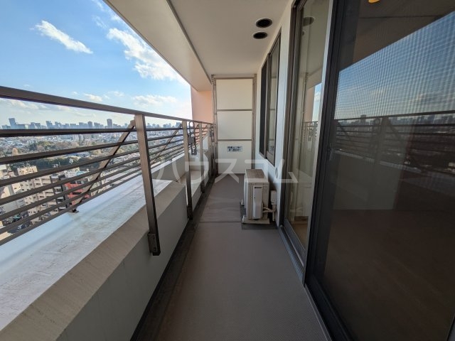 14/27 バルコニー