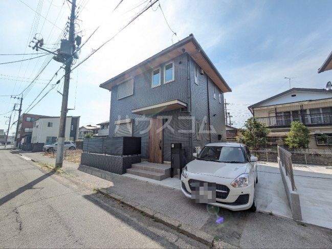 2/30 外観