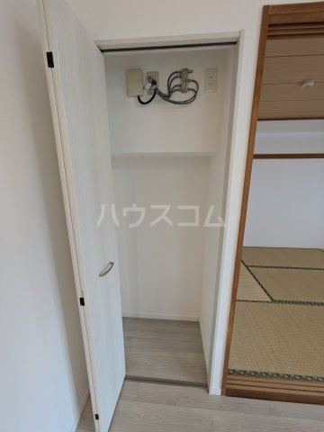 13/30 収納
