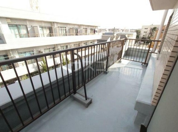 15/21 バルコニー