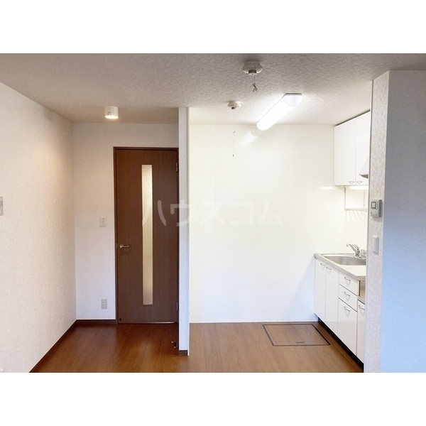 3/7 リビング/ダイニング