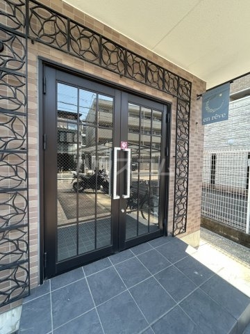 2/6 エントランス