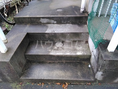 17/18 エントランス