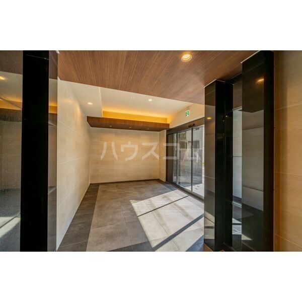 17/24 エントランス