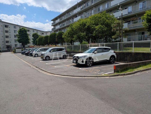 29/30 駐車場