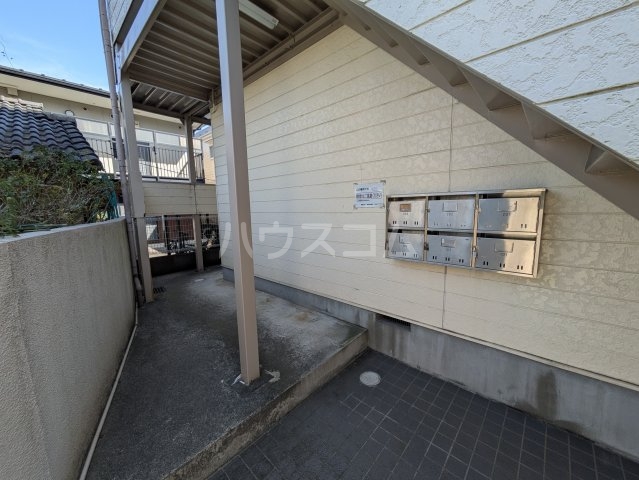 17/24 エントランス