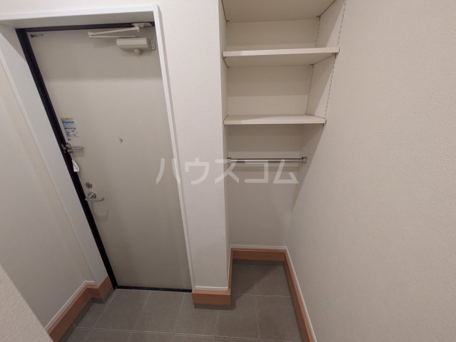 17/30 玄関