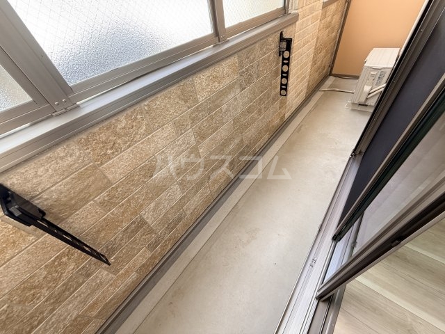 21/30 バルコニー