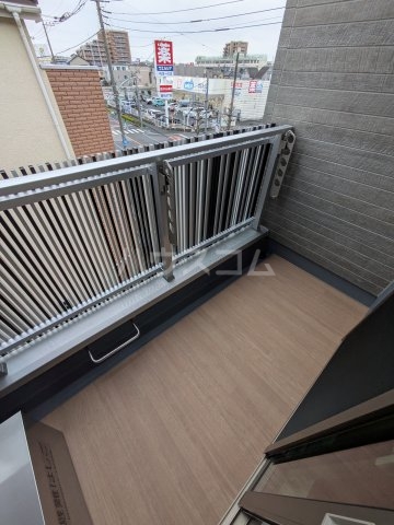 17/30 バルコニー