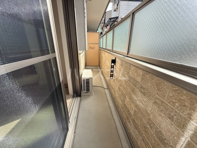18/30 バルコニー