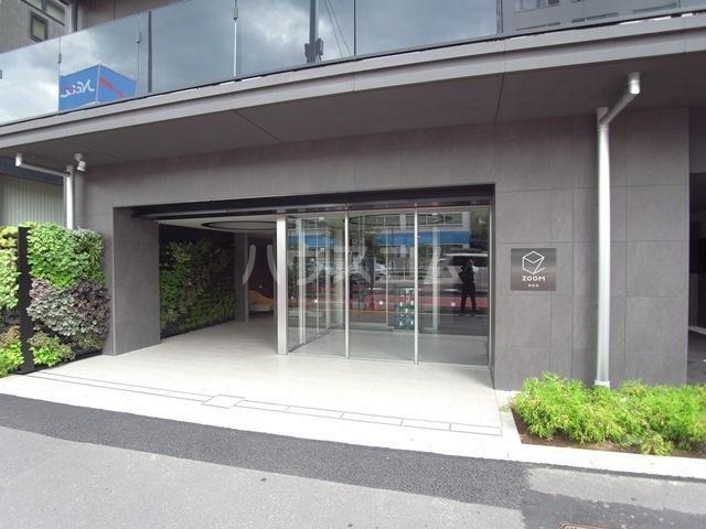 19/29 エントランス