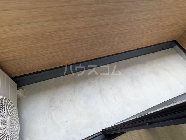 23/30 バルコニー