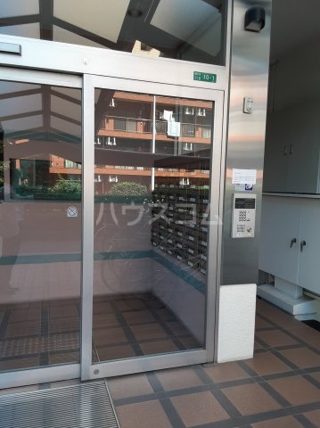 2/10 エントランス