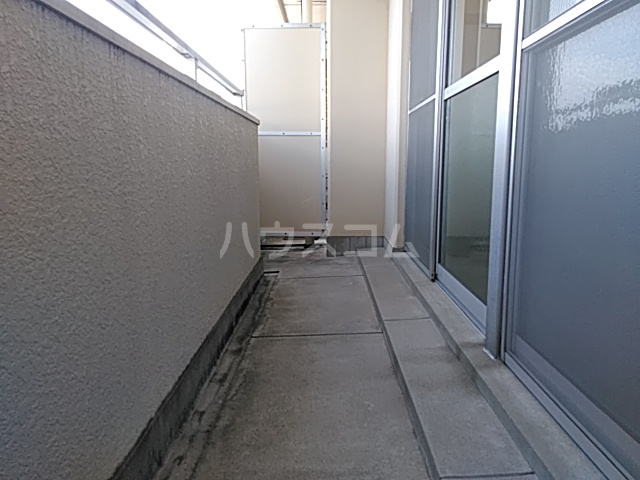 15/28 バルコニー