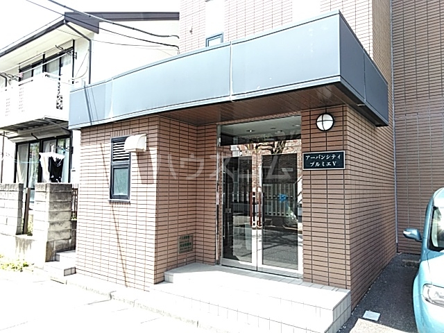 29/30 エントランス