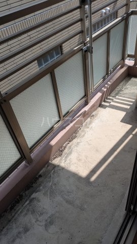 13/27 バルコニー