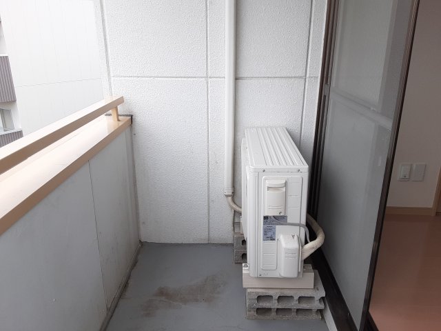 17/23 バルコニー