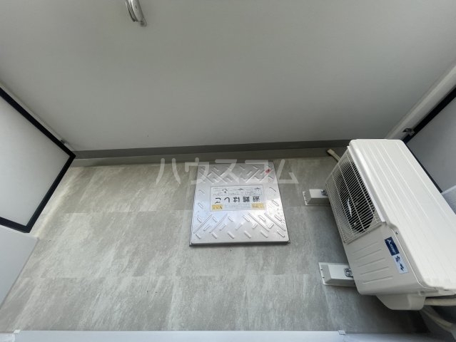 21/30 バルコニー