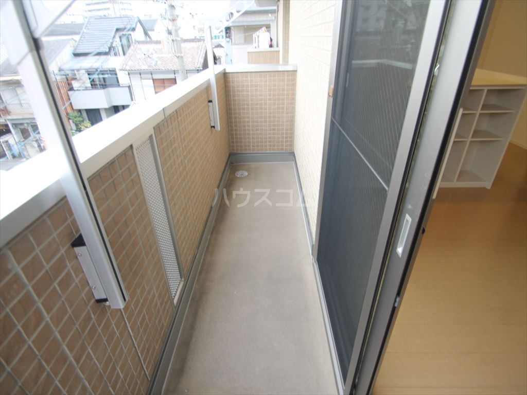 21/30 バルコニー