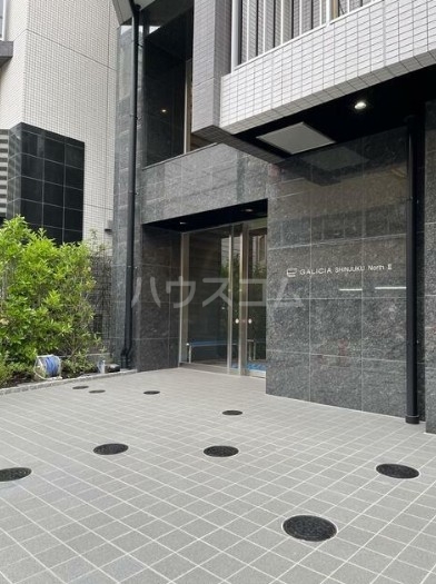 17/24 エントランス