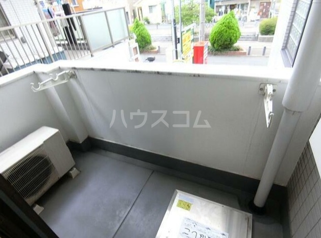 8/10 バルコニー