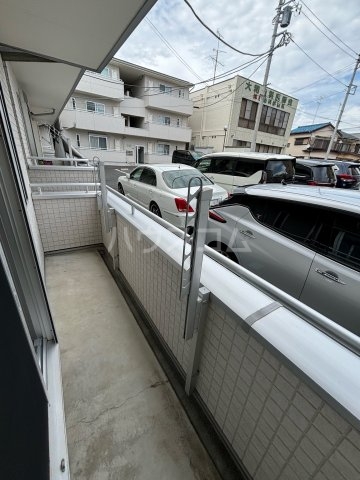 21/30 バルコニー