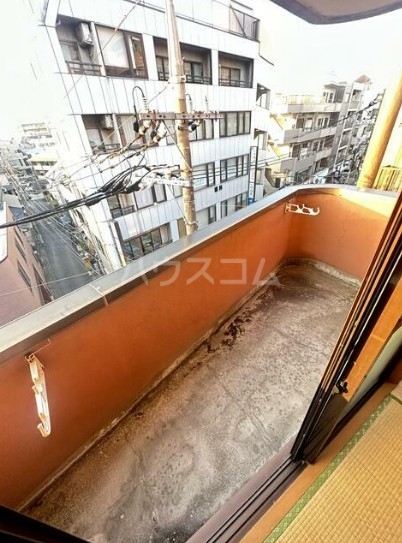 18/29 バルコニー