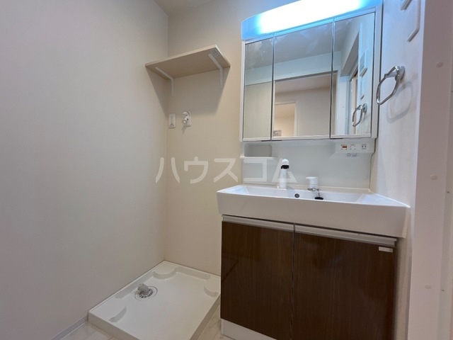 13/30 洗面