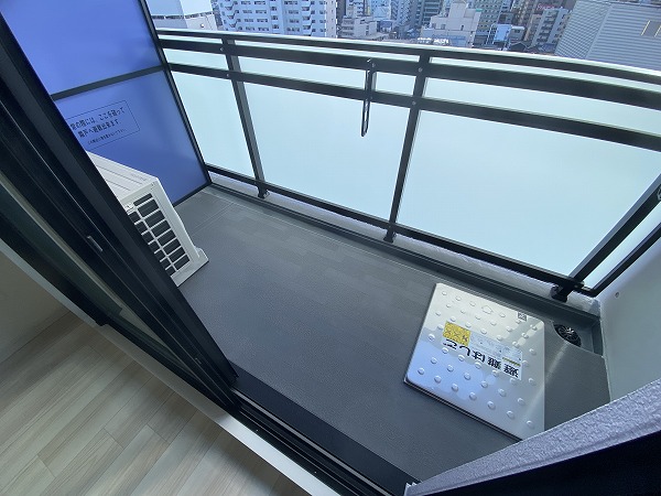 19/30 バルコニー