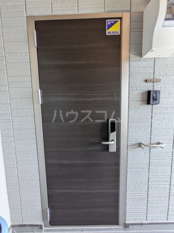 25/30 エントランス