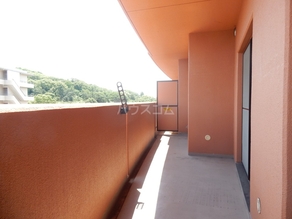 15/26 バルコニー