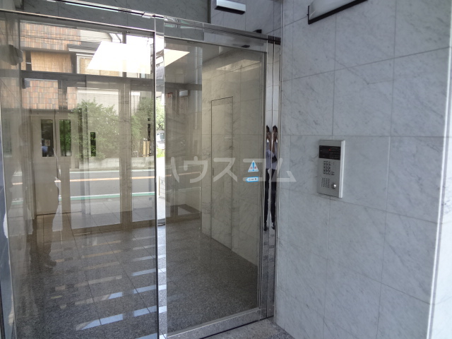 3/10 エントランス