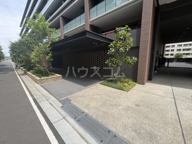 29/30 エントランス