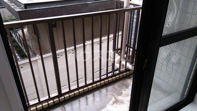 19/30 バルコニー