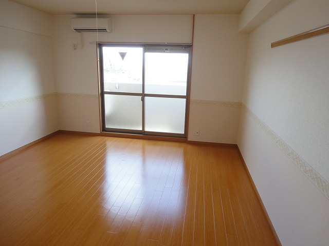 4/23 リビング/ダイニング